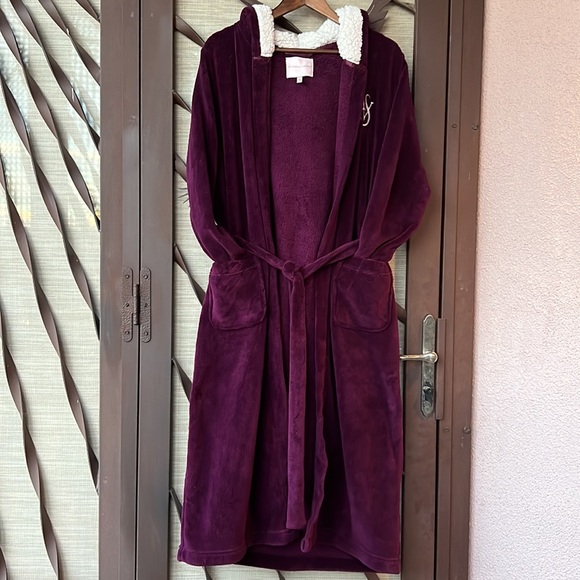 V.S. LONG 50 Inch Full Length WARM Plush Heavyweight Winter Robe 💕 - Picture 1 of 15